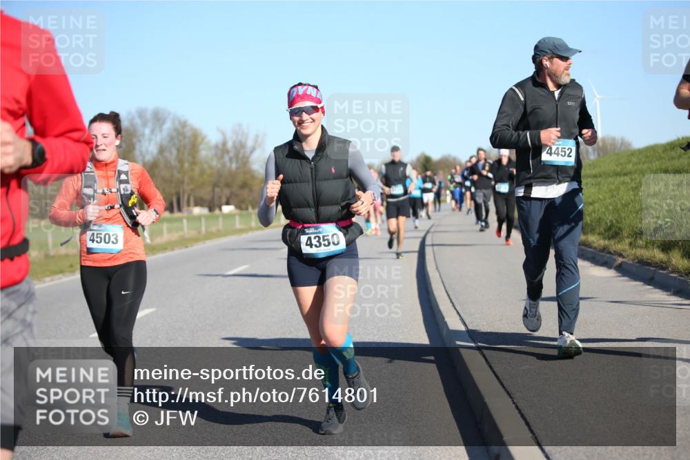 06.04.2025 - 44. Internationalen Wilhelmsburger Insellauf Jannik Wohlers http://msf.ph/oto/7614801 06.04.2025 09:31:57 Laufen 4503, 4350, 4452 meine-sportfotos.de
