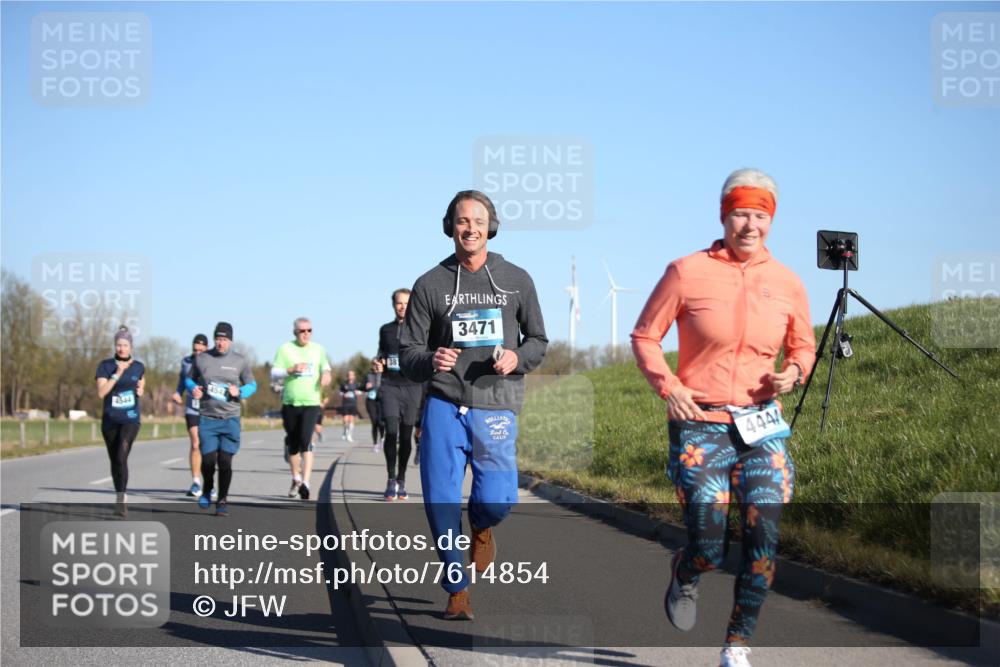 06.04.2025 - 44. Internationalen Wilhelmsburger Insellauf Jannik Wohlers http://msf.ph/oto/7614854 06.04.2025 09:32:14 Laufen 38, 3471, 444 meine-sportfotos.de