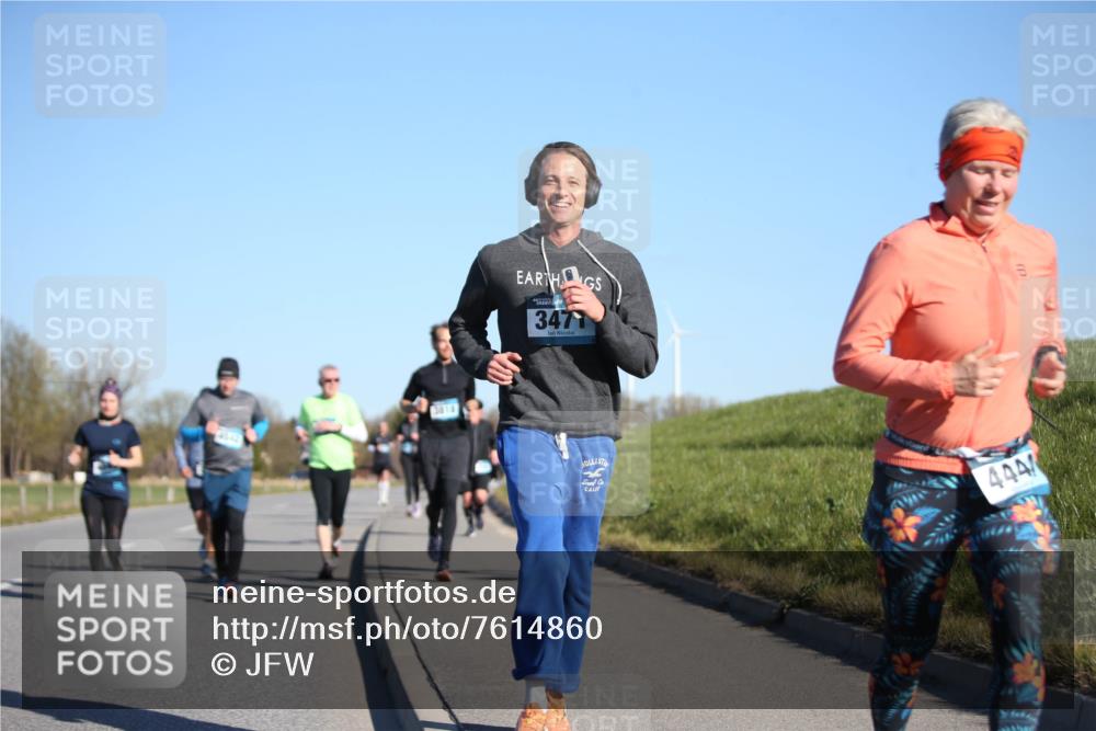 06.04.2025 - 44. Internationalen Wilhelmsburger Insellauf Jannik Wohlers http://msf.ph/oto/7614860 06.04.2025 09:32:15 Laufen 3477, 444 meine-sportfotos.de
