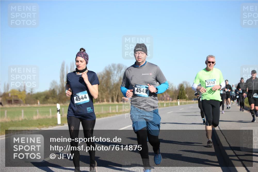 06.04.2025 - 44. Internationalen Wilhelmsburger Insellauf Jannik Wohlers http://msf.ph/oto/7614875 06.04.2025 09:32:18 Laufen 4544, 4542, 3112, 416 meine-sportfotos.de