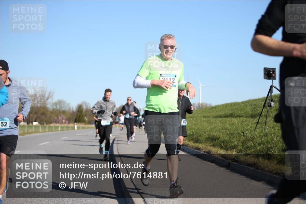 06.04.2025 - 44. Internationalen Wilhelmsburger Insellauf Jannik Wohlers http://msf.ph/oto/7614881 06.04.2025 09:32:19 Laufen 52, 4075, 112, 416 meine-sportfotos.de