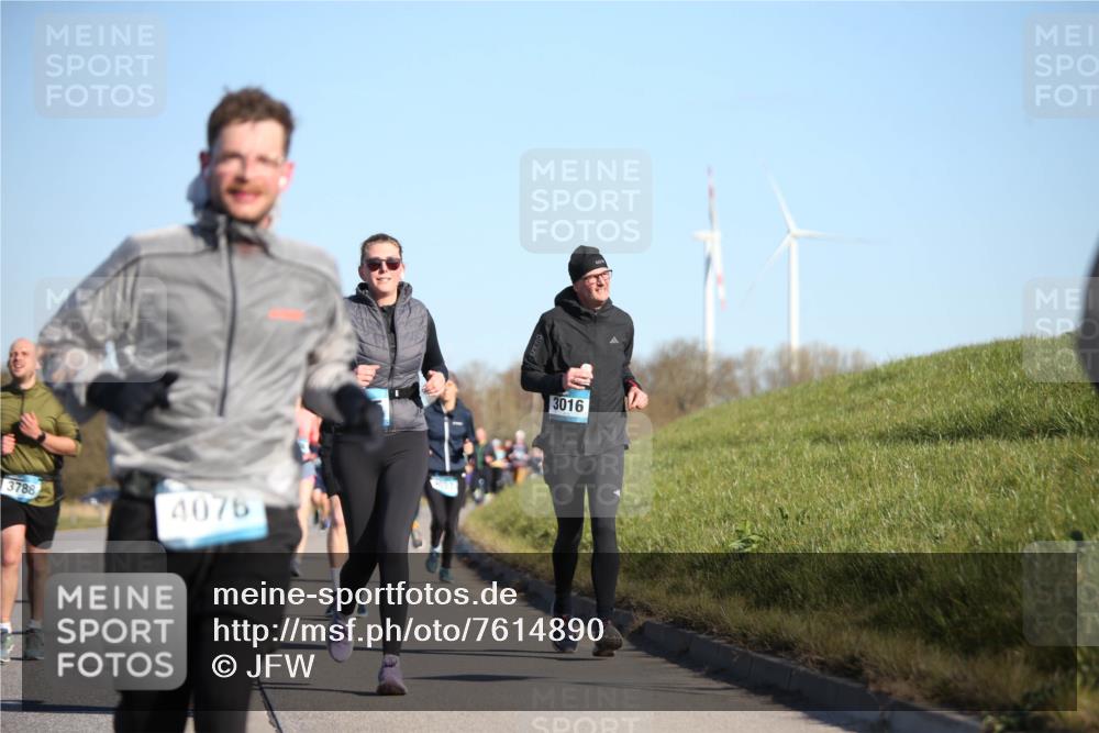06.04.2025 - 44. Internationalen Wilhelmsburger Insellauf Jannik Wohlers http://msf.ph/oto/7614890 06.04.2025 09:32:21 Laufen 3788, 4076, 3016 meine-sportfotos.de