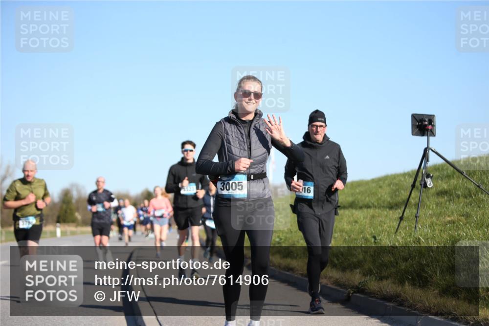 06.04.2025 - 44. Internationalen Wilhelmsburger Insellauf Jannik Wohlers http://msf.ph/oto/7614906 06.04.2025 09:32:24 Laufen 4523, 3005, 16 meine-sportfotos.de
