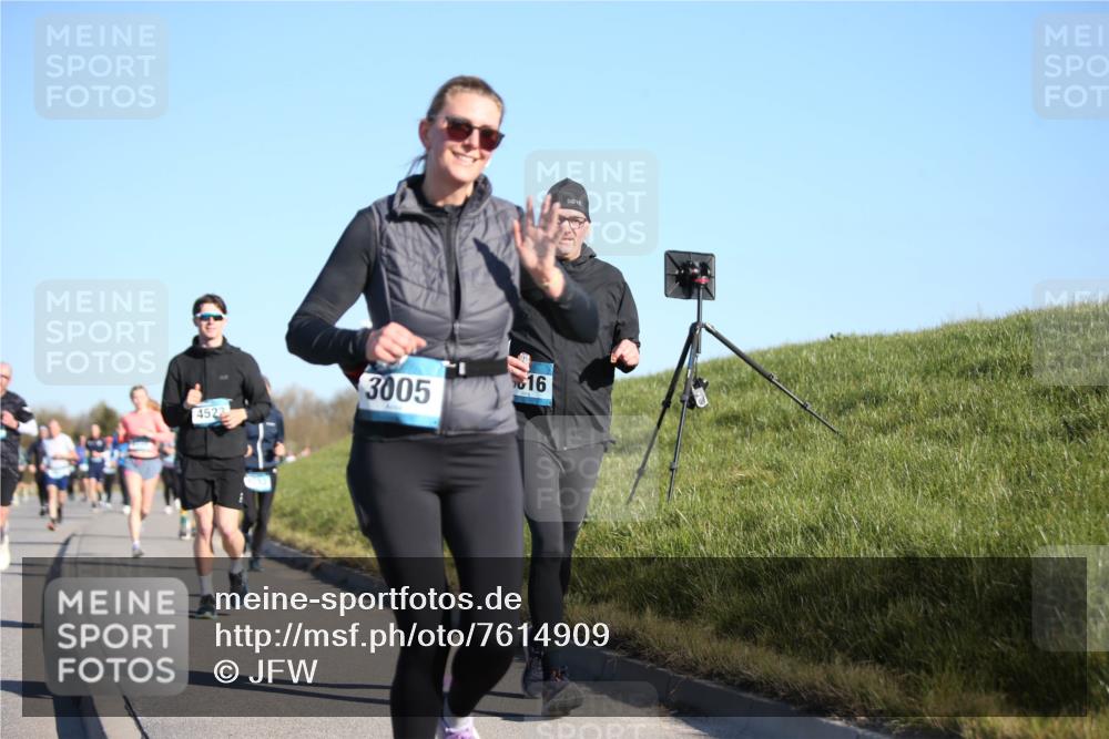 06.04.2025 - 44. Internationalen Wilhelmsburger Insellauf Jannik Wohlers http://msf.ph/oto/7614909 06.04.2025 09:32:25 Laufen 3005, 4522, 16 meine-sportfotos.de