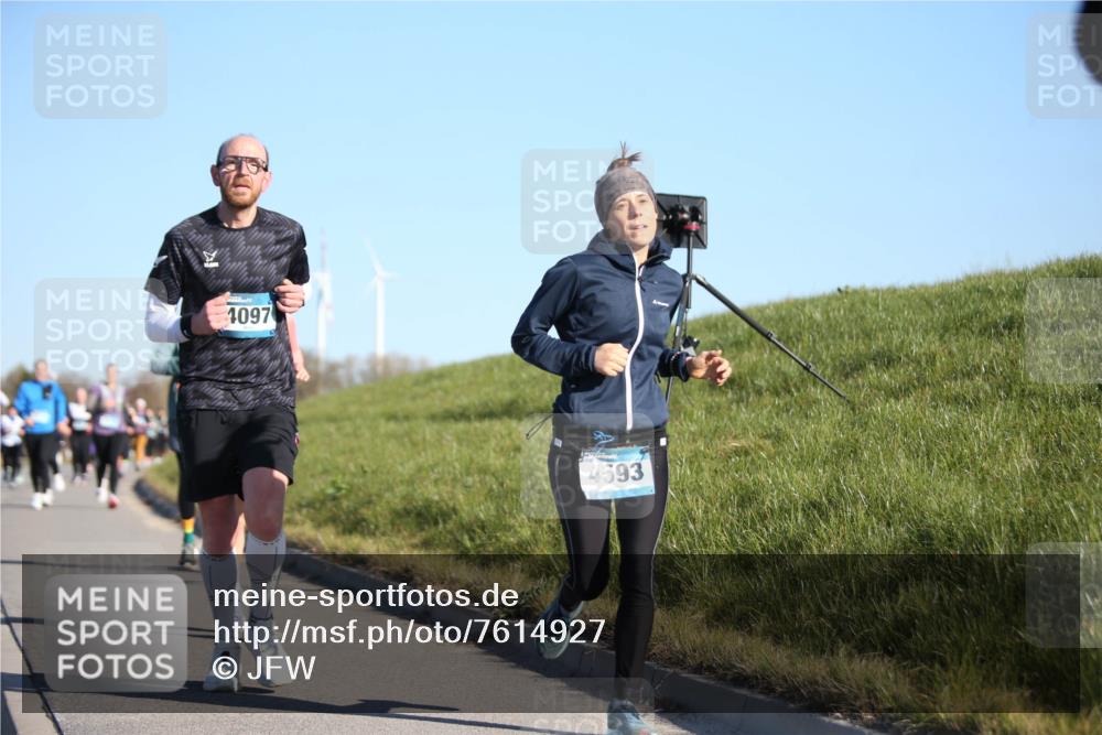 06.04.2025 - 44. Internationalen Wilhelmsburger Insellauf Jannik Wohlers http://msf.ph/oto/7614927 06.04.2025 09:32:28 Laufen 1097, 4593 meine-sportfotos.de