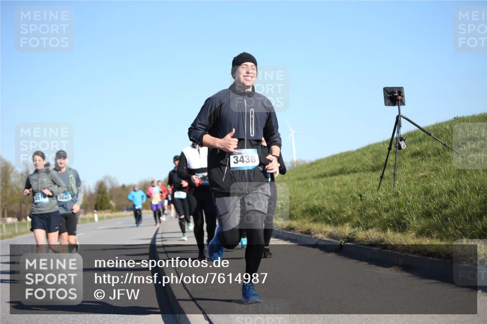 06.04.2025 - 44. Internationalen Wilhelmsburger Insellauf Jannik Wohlers http://msf.ph/oto/7614987 06.04.2025 09:32:42 Laufen 45, 3045, 19, 3438 meine-sportfotos.de