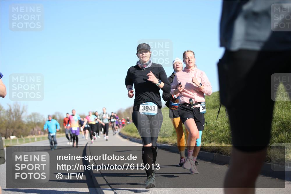 06.04.2025 - 44. Internationalen Wilhelmsburger Insellauf Jannik Wohlers http://msf.ph/oto/7615013 06.04.2025 09:32:46 Laufen 3943, 50 meine-sportfotos.de