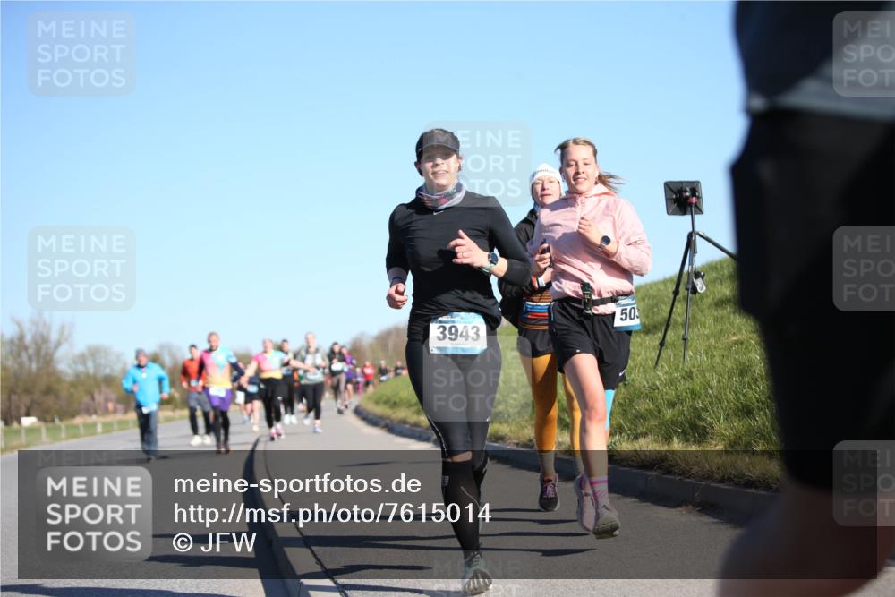 06.04.2025 - 44. Internationalen Wilhelmsburger Insellauf Jannik Wohlers http://msf.ph/oto/7615014 06.04.2025 09:32:46 Laufen 50, 3943 meine-sportfotos.de
