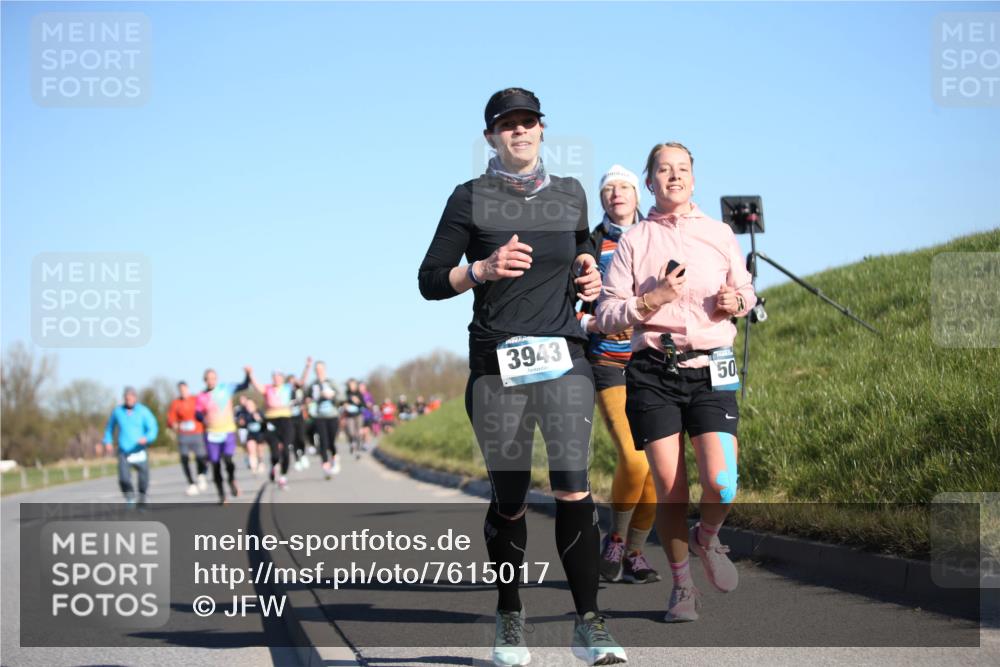 06.04.2025 - 44. Internationalen Wilhelmsburger Insellauf Jannik Wohlers http://msf.ph/oto/7615017 06.04.2025 09:32:46 Laufen 3943, 50 meine-sportfotos.de
