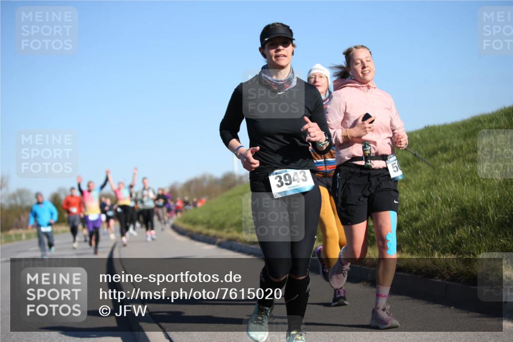 06.04.2025 - 44. Internationalen Wilhelmsburger Insellauf Jannik Wohlers http://msf.ph/oto/7615020 06.04.2025 09:32:47 Laufen 3943, 50 meine-sportfotos.de