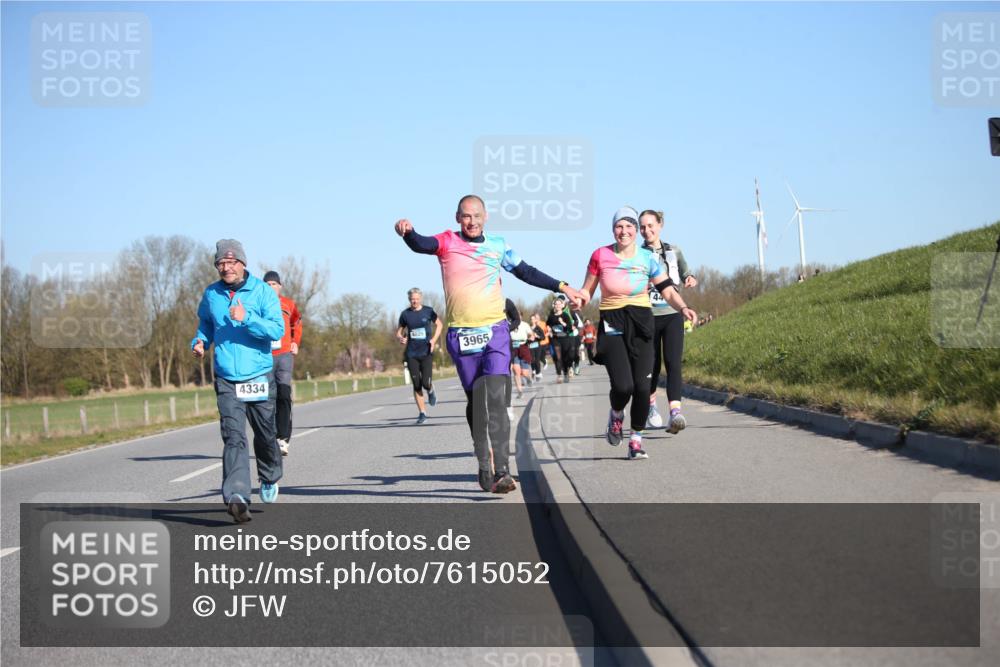 06.04.2025 - 44. Internationalen Wilhelmsburger Insellauf Jannik Wohlers http://msf.ph/oto/7615052 06.04.2025 09:32:51 Laufen 4334, 3965 meine-sportfotos.de