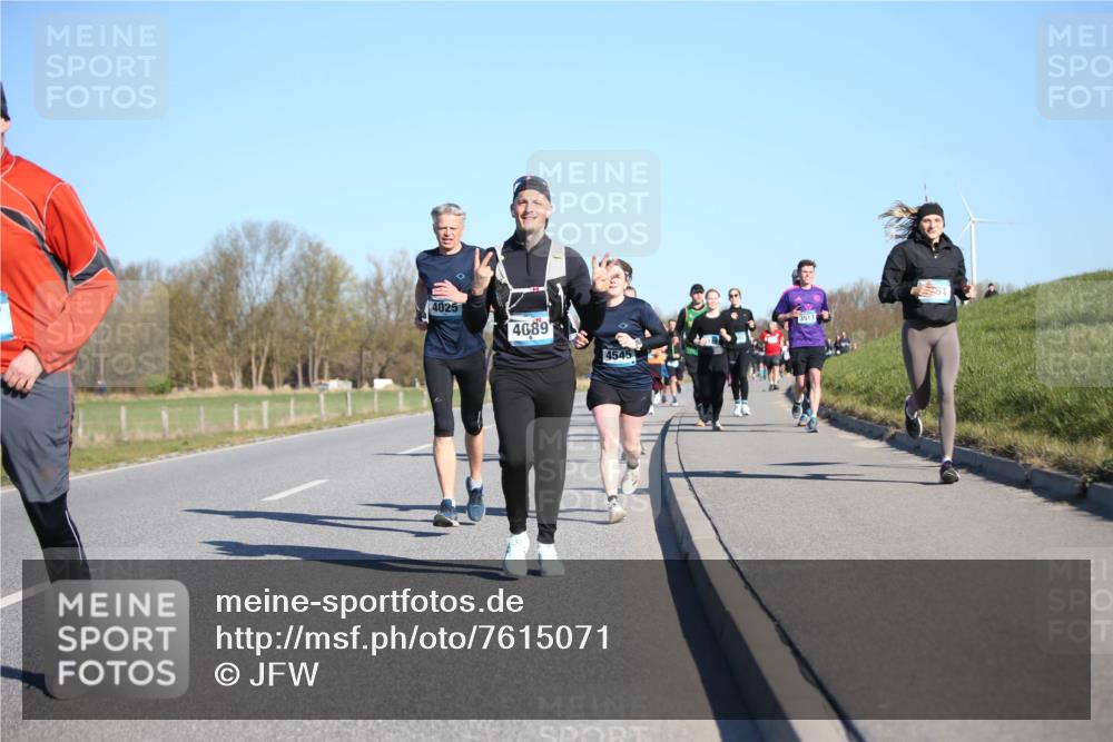 06.04.2025 - 44. Internationalen Wilhelmsburger Insellauf Jannik Wohlers http://msf.ph/oto/7615071 06.04.2025 09:32:55 Laufen 4025, 4089, 4545, 3513 meine-sportfotos.de