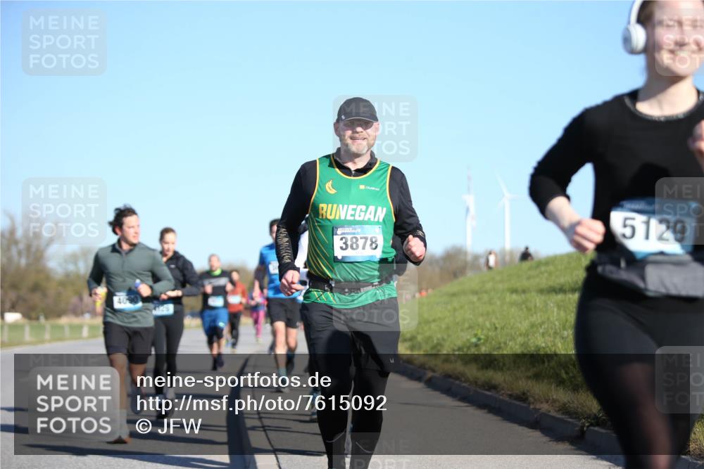06.04.2025 - 44. Internationalen Wilhelmsburger Insellauf Jannik Wohlers http://msf.ph/oto/7615092 06.04.2025 09:33:02 Laufen 409, 5129, 3878 meine-sportfotos.de