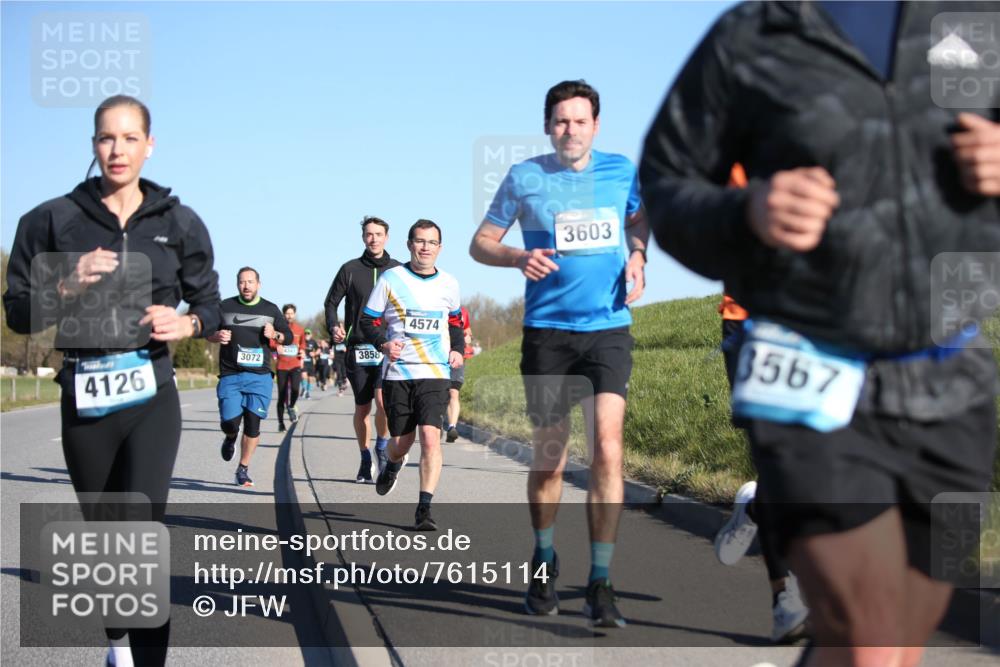 06.04.2025 - 44. Internationalen Wilhelmsburger Insellauf Jannik Wohlers http://msf.ph/oto/7615114 06.04.2025 09:33:06 Laufen 3072, 4126, 4341, 3858, 4574, 3603, 3567 meine-sportfotos.de