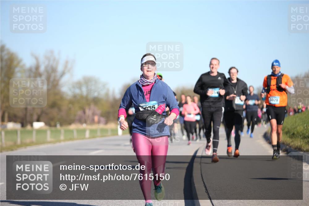 06.04.2025 - 44. Internationalen Wilhelmsburger Insellauf Jannik Wohlers http://msf.ph/oto/7615150 06.04.2025 09:33:15 Laufen 3855, 5020 meine-sportfotos.de