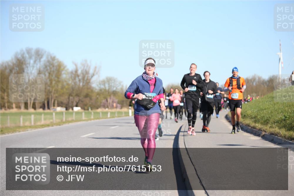 06.04.2025 - 44. Internationalen Wilhelmsburger Insellauf Jannik Wohlers http://msf.ph/oto/7615153 06.04.2025 09:33:15 Laufen 3955, 3354, 5020 meine-sportfotos.de