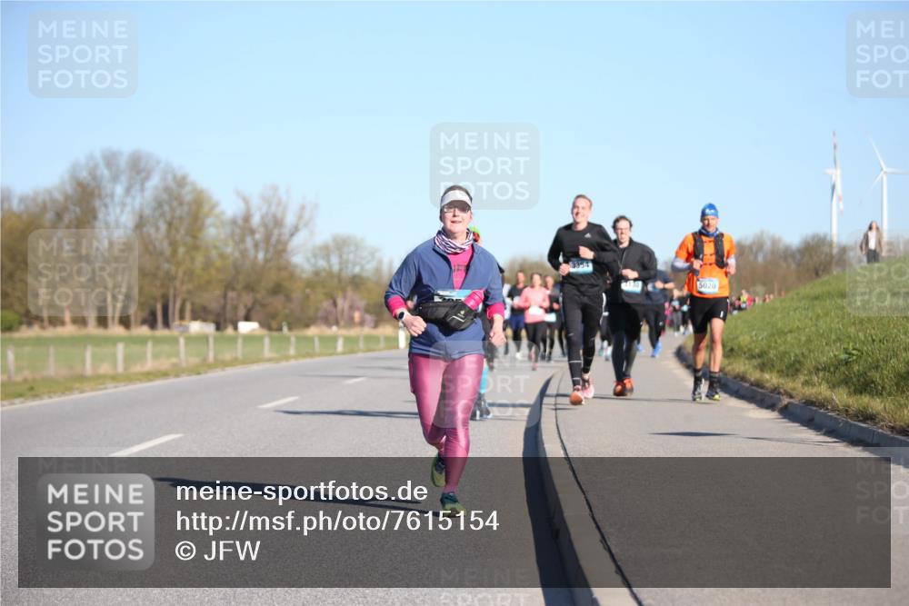 06.04.2025 - 44. Internationalen Wilhelmsburger Insellauf Jannik Wohlers http://msf.ph/oto/7615154 06.04.2025 09:33:15 Laufen 3354, 5020 meine-sportfotos.de