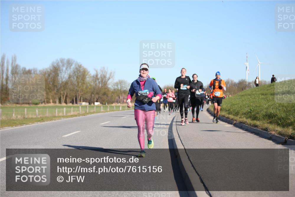 06.04.2025 - 44. Internationalen Wilhelmsburger Insellauf Jannik Wohlers http://msf.ph/oto/7615156 06.04.2025 09:33:15 Laufen 77, 3855, 3354, 5020 meine-sportfotos.de