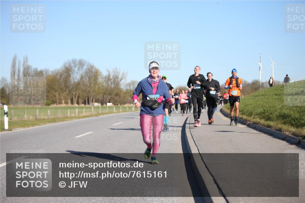 06.04.2025 - 44. Internationalen Wilhelmsburger Insellauf Jannik Wohlers http://msf.ph/oto/7615161 06.04.2025 09:33:16 Laufen 130, 5020, 3055 meine-sportfotos.de