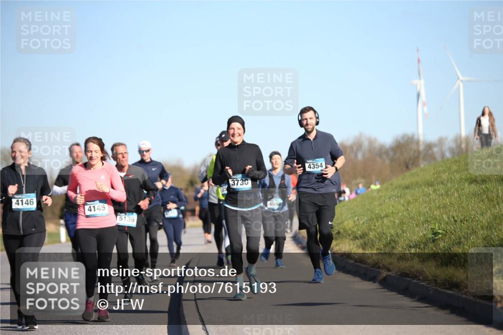 06.04.2025 - 44. Internationalen Wilhelmsburger Insellauf Jannik Wohlers http://msf.ph/oto/7615193 06.04.2025 09:33:23 Laufen 4146, 4145, 5136, 3730, 4048, 4354 meine-sportfotos.de