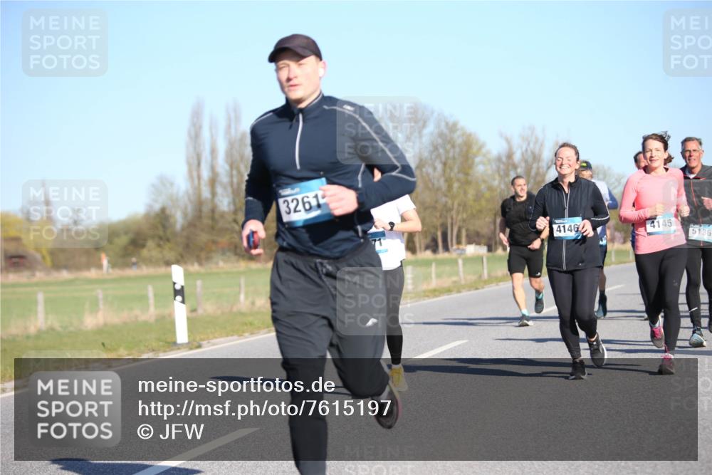 06.04.2025 - 44. Internationalen Wilhelmsburger Insellauf Jannik Wohlers http://msf.ph/oto/7615197 06.04.2025 09:33:24 Laufen 3261, 4145, 4146, 5136 meine-sportfotos.de
