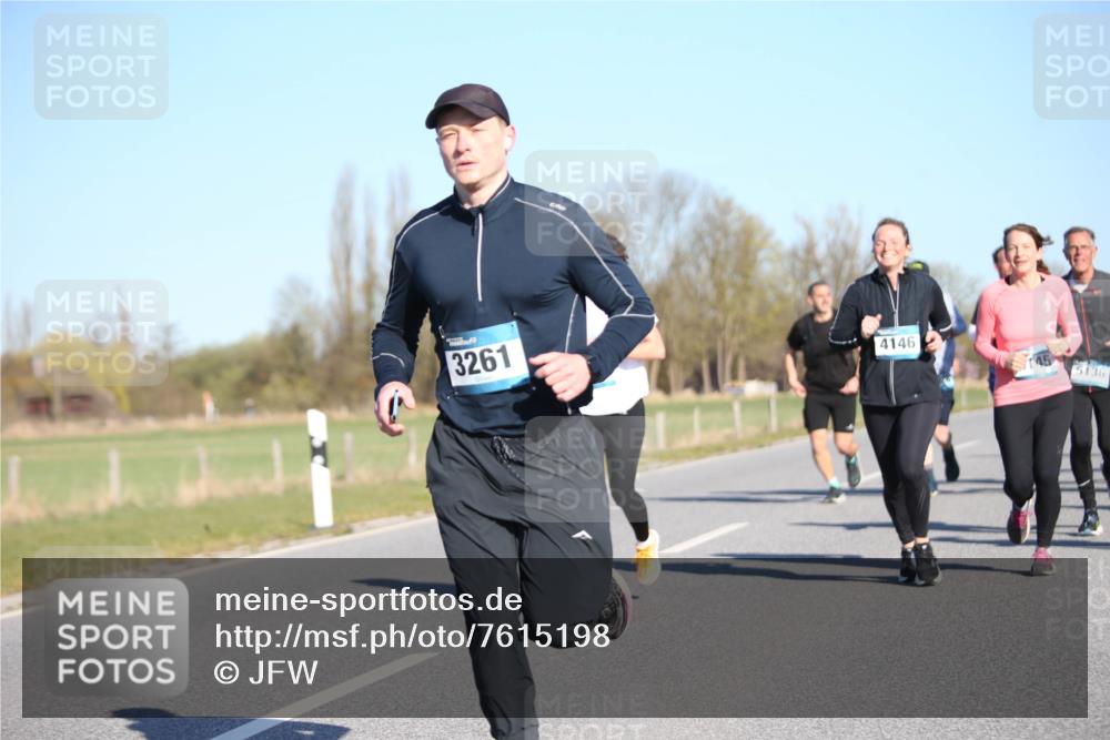 06.04.2025 - 44. Internationalen Wilhelmsburger Insellauf Jannik Wohlers http://msf.ph/oto/7615198 06.04.2025 09:33:24 Laufen 3261, 4146, 5136 meine-sportfotos.de