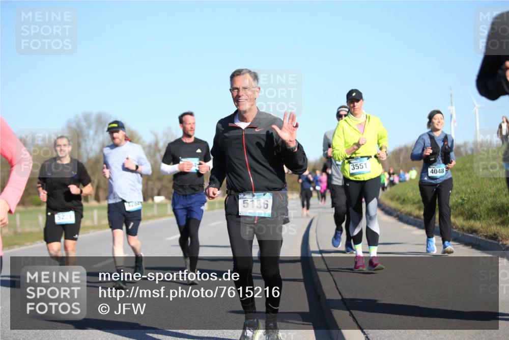 06.04.2025 - 44. Internationalen Wilhelmsburger Insellauf Jannik Wohlers http://msf.ph/oto/7615216 06.04.2025 09:33:27 Laufen 4288, 5221, 5136, 3551, 4048 meine-sportfotos.de