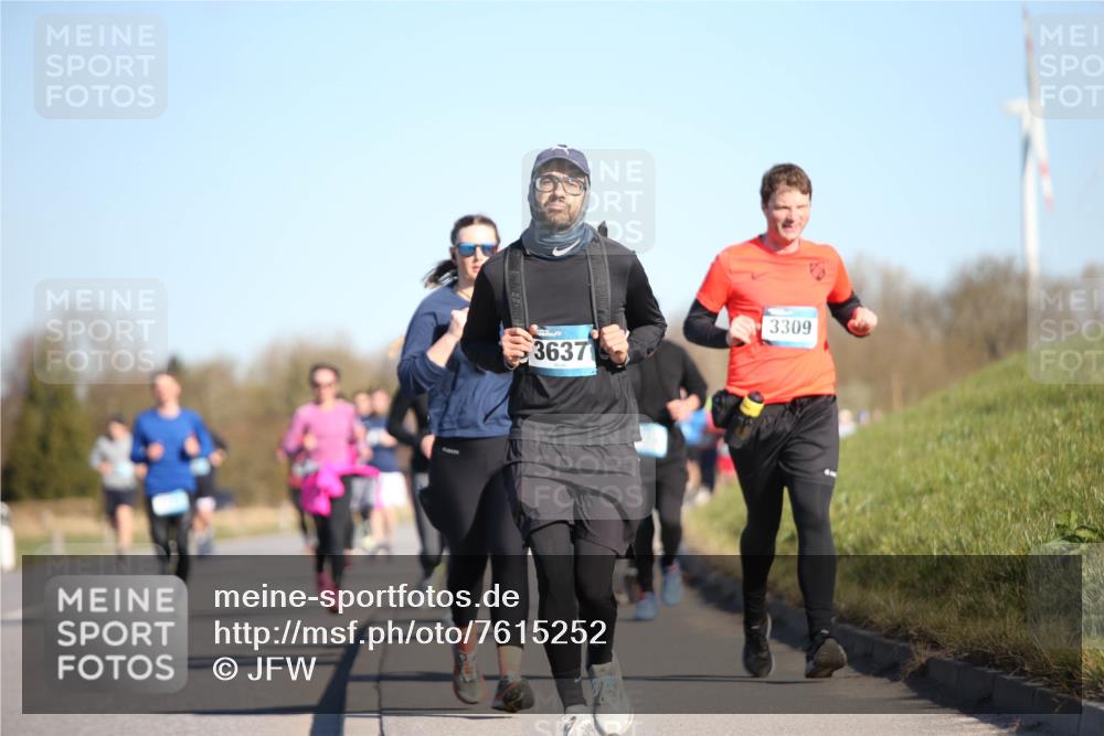 06.04.2025 - 44. Internationalen Wilhelmsburger Insellauf Jannik Wohlers http://msf.ph/oto/7615252 06.04.2025 09:33:34 Laufen 3637, 3309 meine-sportfotos.de