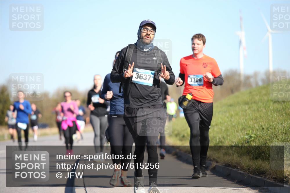 06.04.2025 - 44. Internationalen Wilhelmsburger Insellauf Jannik Wohlers http://msf.ph/oto/7615256 06.04.2025 09:33:35 Laufen 3637, 3309 meine-sportfotos.de