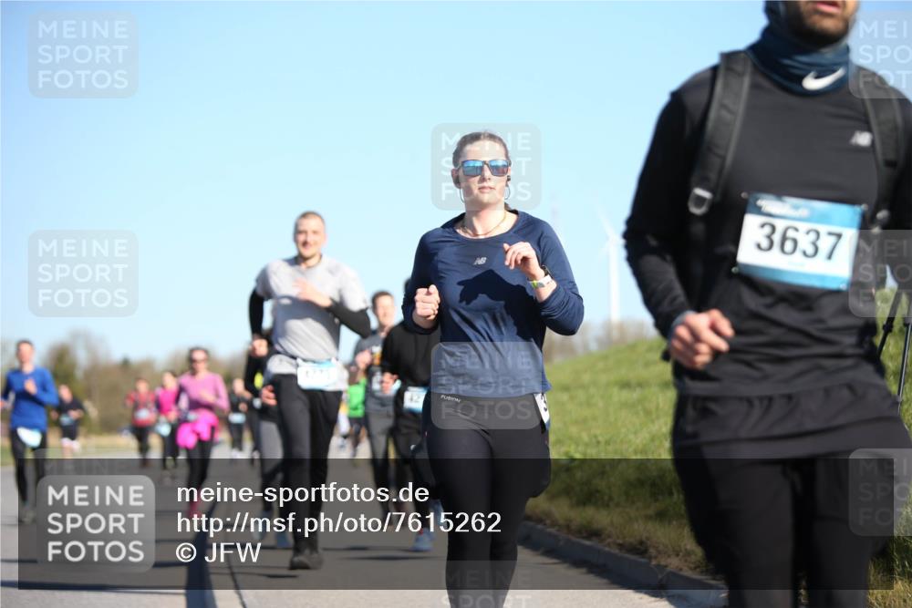 06.04.2025 - 44. Internationalen Wilhelmsburger Insellauf Jannik Wohlers http://msf.ph/oto/7615262 06.04.2025 09:33:38 Laufen 3637 meine-sportfotos.de