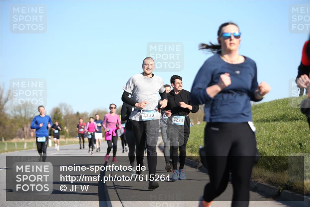 06.04.2025 - 44. Internationalen Wilhelmsburger Insellauf Jannik Wohlers http://msf.ph/oto/7615264 06.04.2025 09:33:38 Laufen 4181, 4273, 4274 meine-sportfotos.de