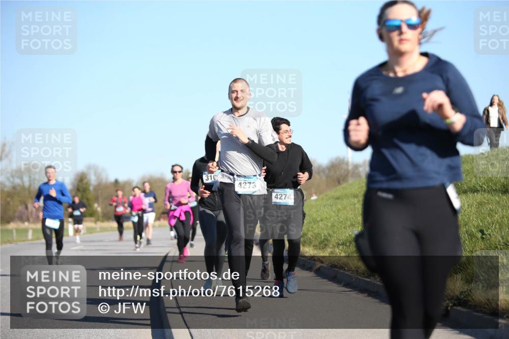 06.04.2025 - 44. Internationalen Wilhelmsburger Insellauf Jannik Wohlers http://msf.ph/oto/7615268 06.04.2025 09:33:39 Laufen 310, 4273, 4274 meine-sportfotos.de