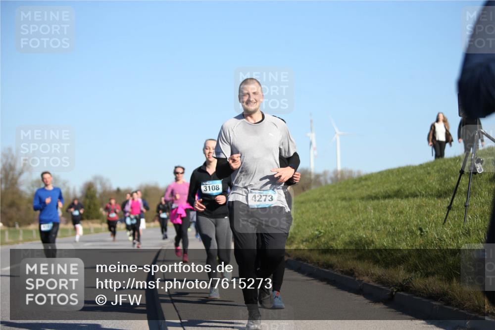 06.04.2025 - 44. Internationalen Wilhelmsburger Insellauf Jannik Wohlers http://msf.ph/oto/7615273 06.04.2025 09:33:40 Laufen 3108, 4273 meine-sportfotos.de