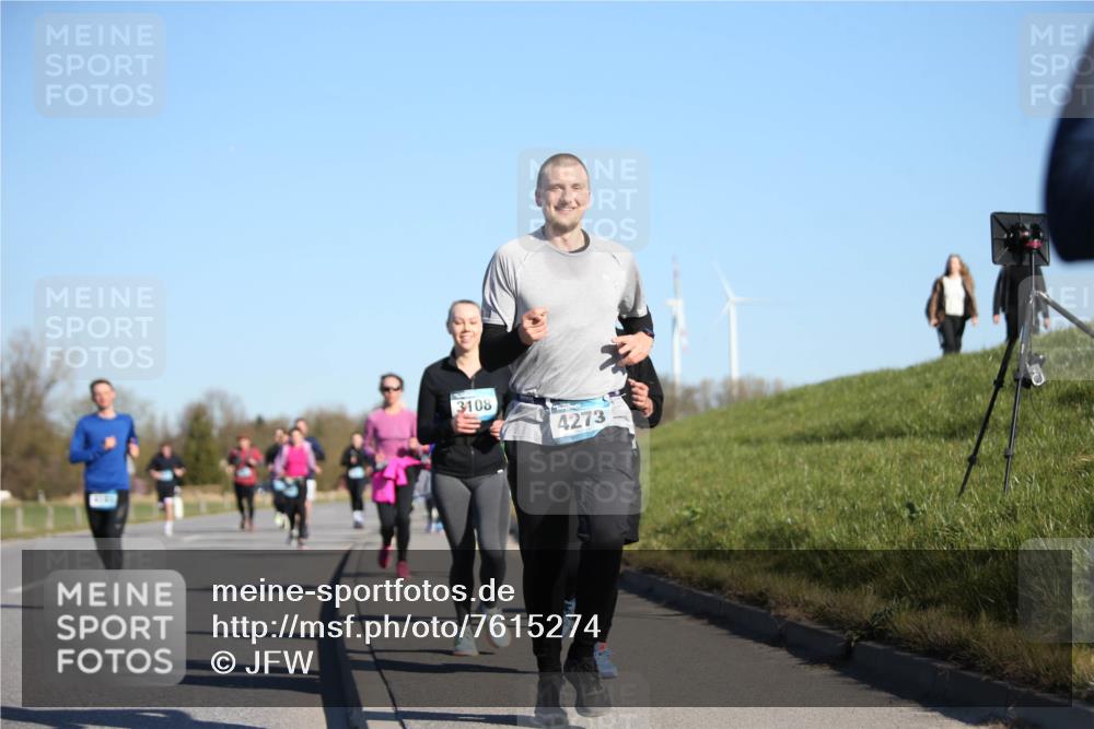 06.04.2025 - 44. Internationalen Wilhelmsburger Insellauf Jannik Wohlers http://msf.ph/oto/7615274 06.04.2025 09:33:40 Laufen 3108, 4273 meine-sportfotos.de