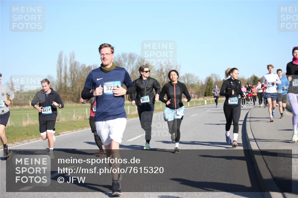 06.04.2025 - 44. Internationalen Wilhelmsburger Insellauf Jannik Wohlers http://msf.ph/oto/7615320 06.04.2025 09:33:51 Laufen 32, 4431, 322, 3683, 3436, 5227, 35 meine-sportfotos.de