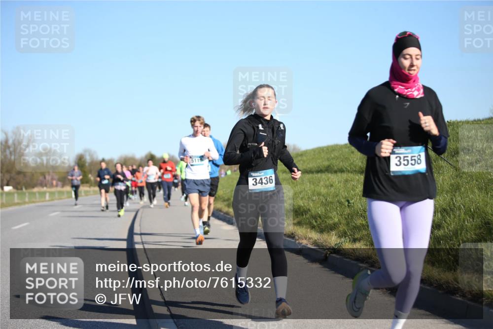 06.04.2025 - 44. Internationalen Wilhelmsburger Insellauf Jannik Wohlers http://msf.ph/oto/7615332 06.04.2025 09:33:54 Laufen 5119, 3436, 3558 meine-sportfotos.de