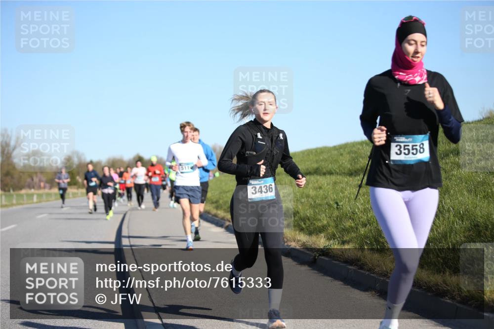 06.04.2025 - 44. Internationalen Wilhelmsburger Insellauf Jannik Wohlers http://msf.ph/oto/7615333 06.04.2025 09:33:54 Laufen 3436, 3558 meine-sportfotos.de