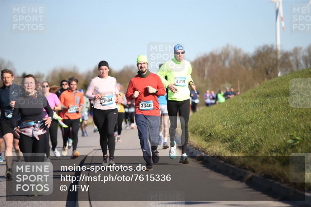 06.04.2025 - 44. Internationalen Wilhelmsburger Insellauf Jannik Wohlers http://msf.ph/oto/7615336 06.04.2025 09:33:57 Laufen 362, 4456, 3684, 3340, 4219 meine-sportfotos.de