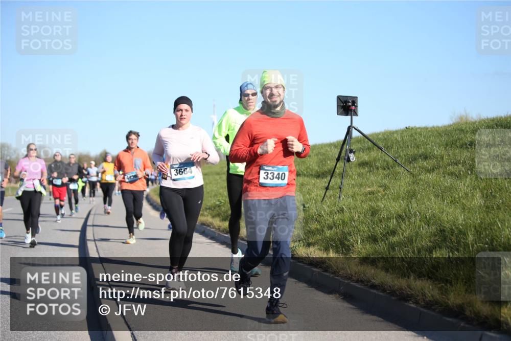 06.04.2025 - 44. Internationalen Wilhelmsburger Insellauf Jannik Wohlers http://msf.ph/oto/7615348 06.04.2025 09:34:02 Laufen 3684, 3340 meine-sportfotos.de