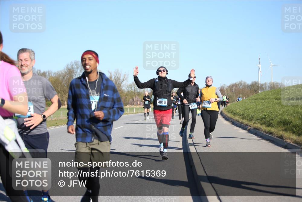 06.04.2025 - 44. Internationalen Wilhelmsburger Insellauf Jannik Wohlers http://msf.ph/oto/7615369 06.04.2025 09:34:07 Laufen 4010, 4340, 3223 meine-sportfotos.de