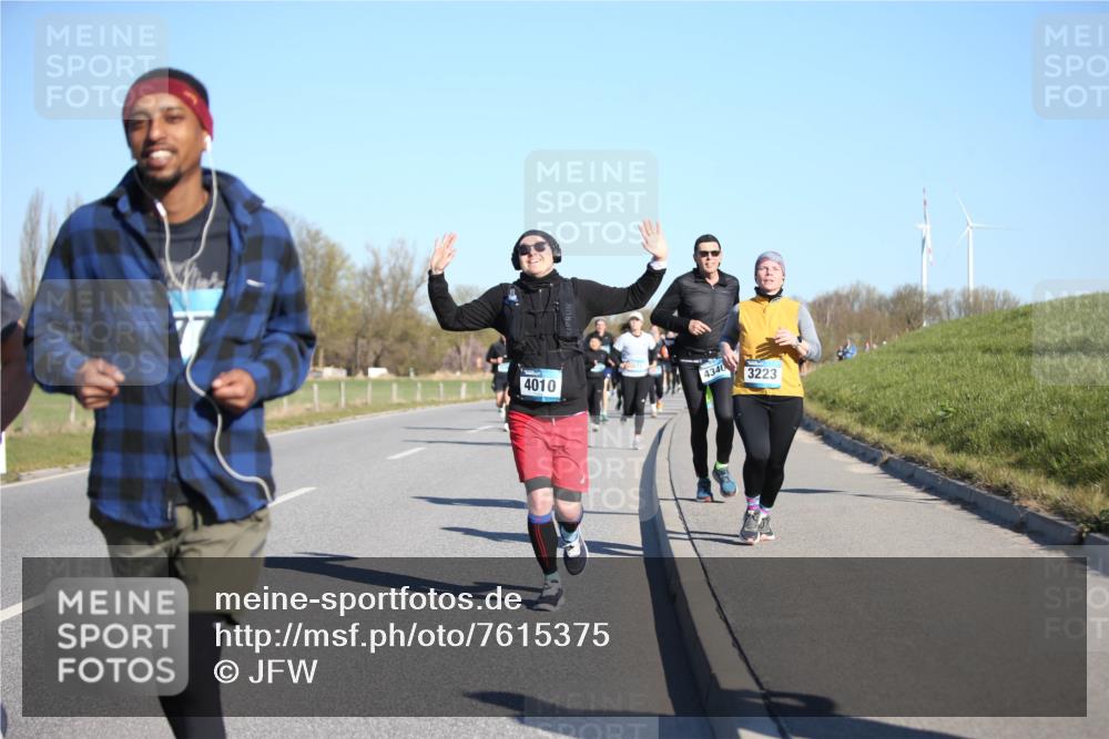 06.04.2025 - 44. Internationalen Wilhelmsburger Insellauf Jannik Wohlers http://msf.ph/oto/7615375 06.04.2025 09:34:08 Laufen 4010, 071, 4340, 3223 meine-sportfotos.de