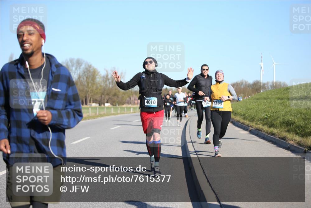06.04.2025 - 44. Internationalen Wilhelmsburger Insellauf Jannik Wohlers http://msf.ph/oto/7615377 06.04.2025 09:34:08 Laufen 4340, 3223 meine-sportfotos.de