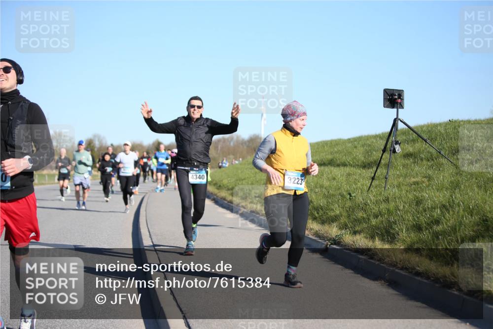 06.04.2025 - 44. Internationalen Wilhelmsburger Insellauf Jannik Wohlers http://msf.ph/oto/7615384 06.04.2025 09:34:09 Laufen 3071, 4340, 3223 meine-sportfotos.de