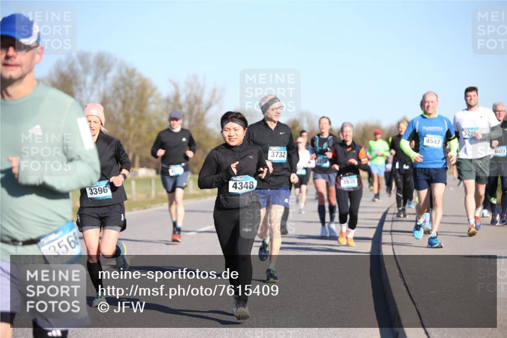 06.04.2025 - 44. Internationalen Wilhelmsburger Insellauf Jannik Wohlers http://msf.ph/oto/7615409 06.04.2025 09:34:15 Laufen 3568, 3396, 4348, 3732, 3938, 3286, 4547, 4027 meine-sportfotos.de