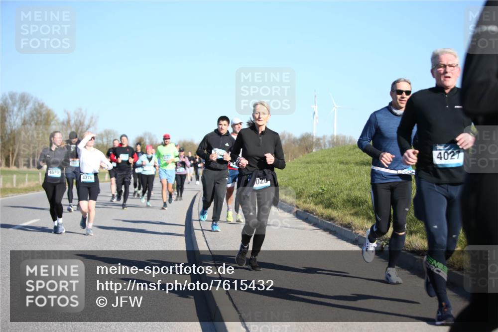 06.04.2025 - 44. Internationalen Wilhelmsburger Insellauf Jannik Wohlers http://msf.ph/oto/7615432 06.04.2025 09:34:21 Laufen 4376, 241, 026, 4027 meine-sportfotos.de