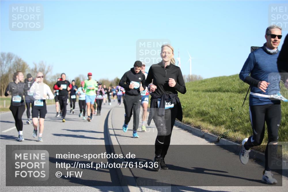 06.04.2025 - 44. Internationalen Wilhelmsburger Insellauf Jannik Wohlers http://msf.ph/oto/7615436 06.04.2025 09:34:22 Laufen 4575, 4376, 466 meine-sportfotos.de