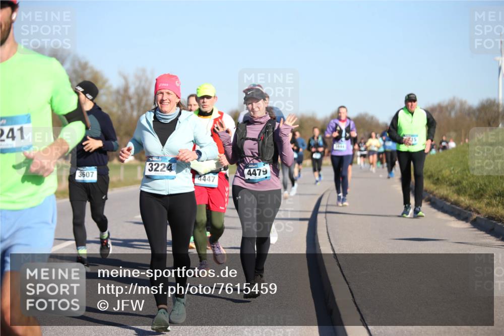 06.04.2025 - 44. Internationalen Wilhelmsburger Insellauf Jannik Wohlers http://msf.ph/oto/7615459 06.04.2025 09:34:28 Laufen 241, 3607, 3224, 4447, 14, 4479, 3444, 15 meine-sportfotos.de