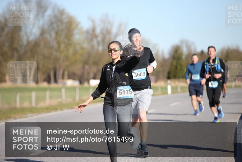 06.04.2025 - 44. Internationalen Wilhelmsburger Insellauf Jannik Wohlers http://msf.ph/oto/7615499 06.04.2025 09:34:35 Laufen 5175, 3689 meine-sportfotos.de