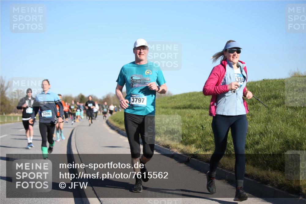 06.04.2025 - 44. Internationalen Wilhelmsburger Insellauf Jannik Wohlers http://msf.ph/oto/7615562 06.04.2025 09:34:51 Laufen 5096, 3797, 1384 meine-sportfotos.de