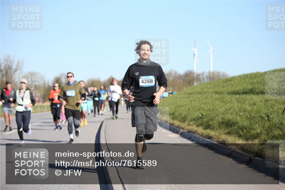 06.04.2025 - 44. Internationalen Wilhelmsburger Insellauf Jannik Wohlers http://msf.ph/oto/7615589 06.04.2025 09:35:00 Laufen 3106, 4268 meine-sportfotos.de